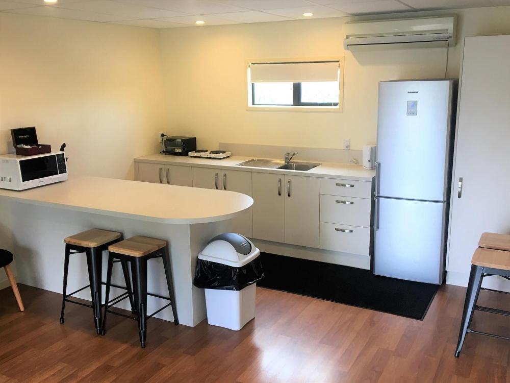 Otorohanga Kiwi Holiday Park מראה חיצוני תמונה