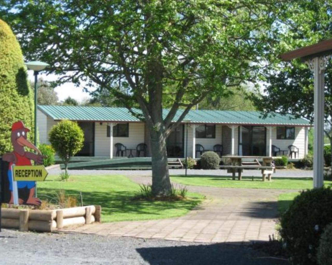 Otorohanga Kiwi Holiday Park מראה חיצוני תמונה