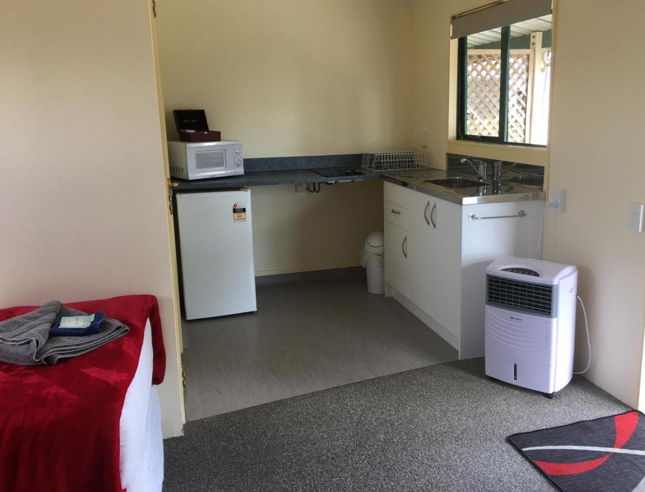 Otorohanga Kiwi Holiday Park מראה חיצוני תמונה